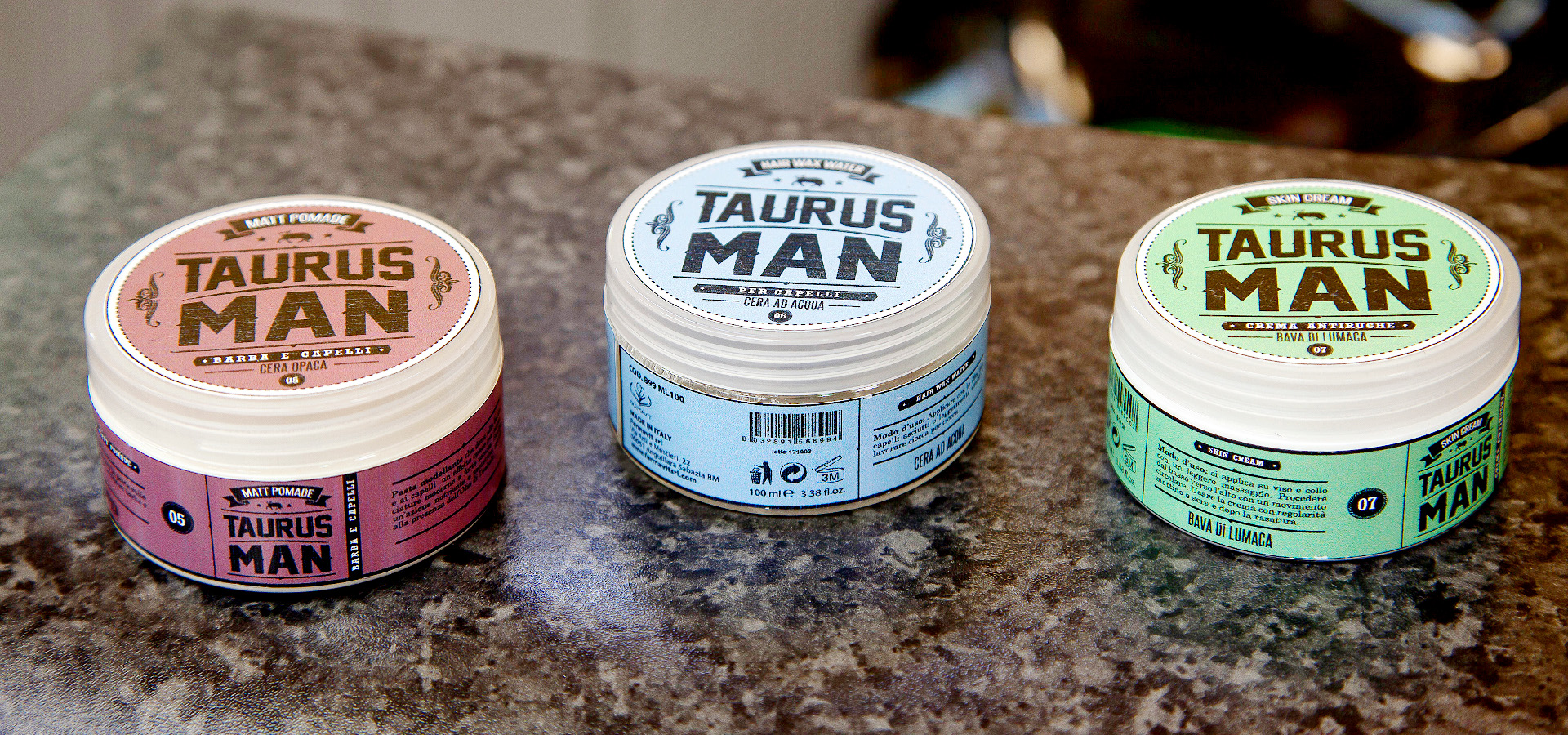 I prodotti della linea Taurus: cera opaca, cera ad acqua e crema antirughe.